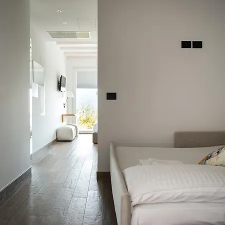 Conero Suites-3